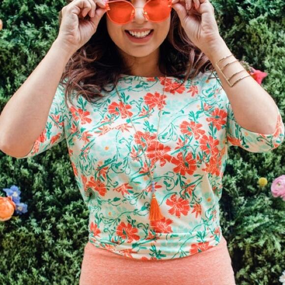 LuLaRoe Irma NWT SS Small Beautiful Pink Orange Black Oversized Tunic Top - Picture 12 of 16